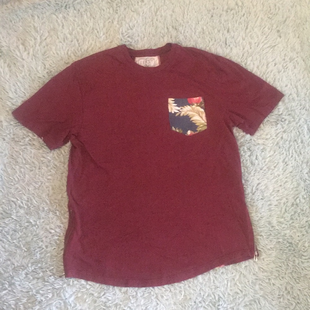 Floral pocket tee